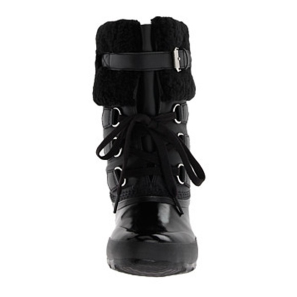 Burberry Cannington Winter Boot - Picture 3 of 5